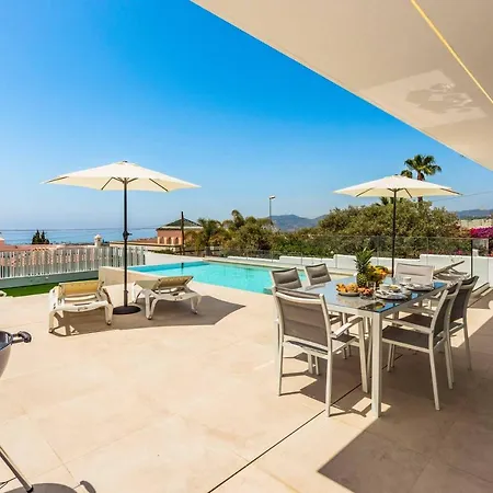 Felix Uno Villa Nerja