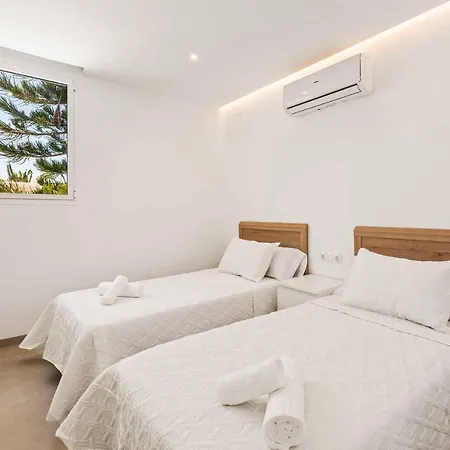 Felix Uno Villa Nerja