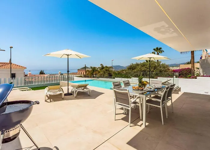 Felix Uno Villa Nerja