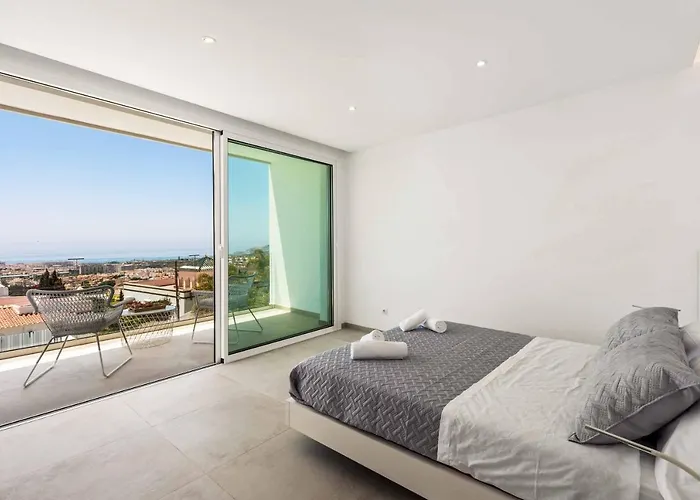 Felix Uno Villa Nerja