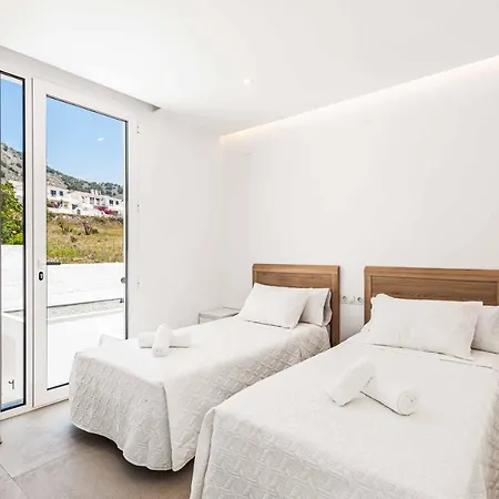 Felix Uno Villa Nerja